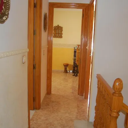 Сasa de vacaciones Hermosa Casa Familiar Con Patio